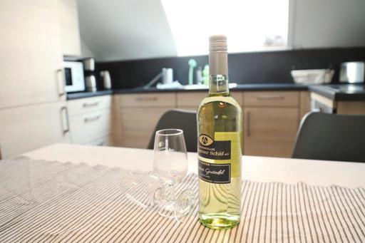 Ruedlins-Winzerhof Appartement Auggen Buitenkant foto